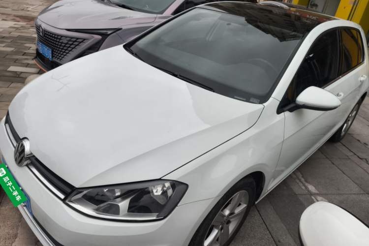 Used Volkswagen Golf 2016 1.6L Automatic Comfort Model
