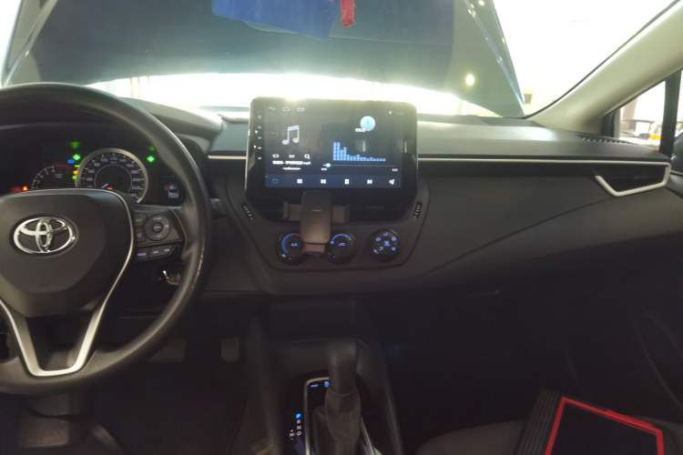 Used Toyota Corolla 2019 1.2T S-CVT GL Pioneer Edition
