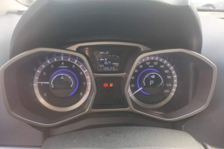 Used  Refine S3 2014 1.5L CVT Luxury Smart Model
