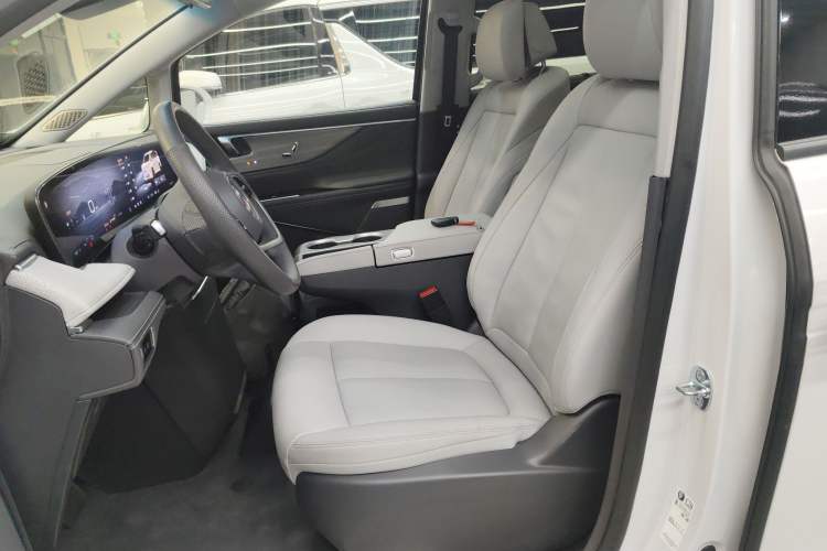 Used Buick GL8 2025 Lu Zun Deluxe Edition
