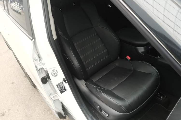 Used Toyota Wildlander 2023 2.0L CVT Four-Wheel Drive Luxury PLUS Edition