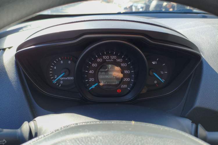 Used Ford Escort 2019 Revised 1.5L Automatic ZhiXiang Version China VI Standard
