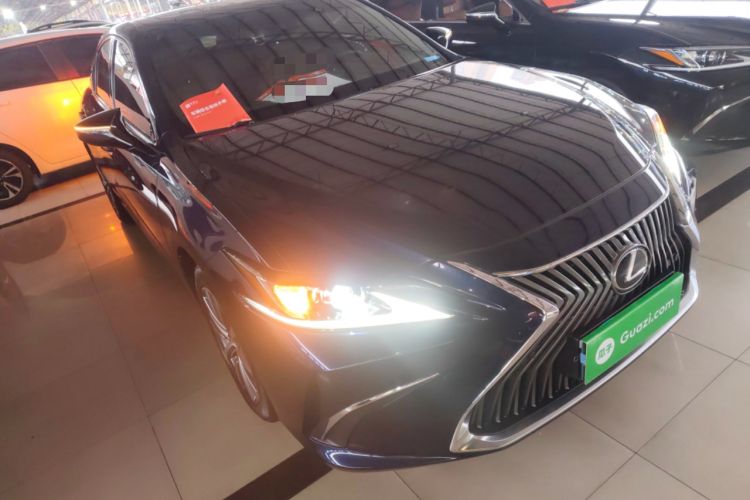 Used Lexus ES 2020 200 Excellence Edition