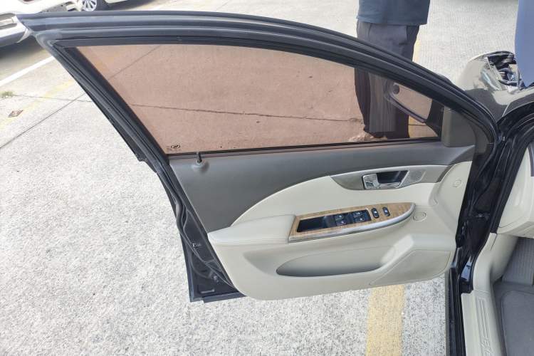 Used Buick Excelle 2015 1.5L Automatic Classic Model
