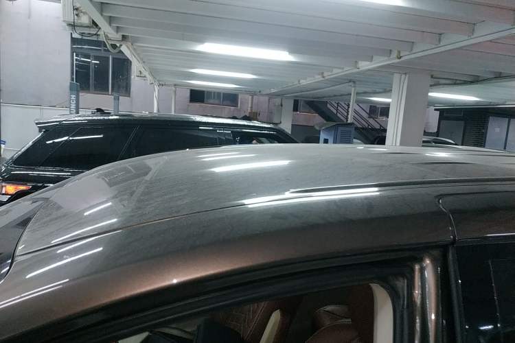 Used Buick GL8 2023 Land Executive Class Smart Enjoyment Model
