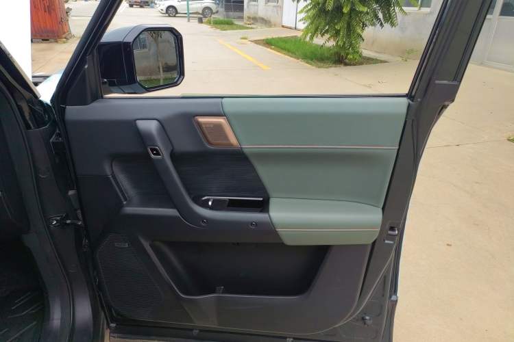 Used  03 2024 501km Four-wheel Drive Long-Range Advanced Version
