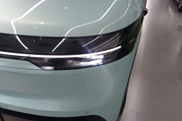 Used Zeekr MIX 2025 Long-Range Intelligent Driving Edition