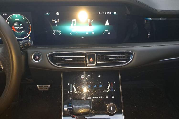 Used JETOUR X90 2020 1.6T DCT Shadow Edition 5 Seats
