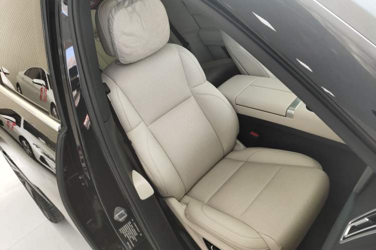 Used Li Auto L7 2023 Max model
