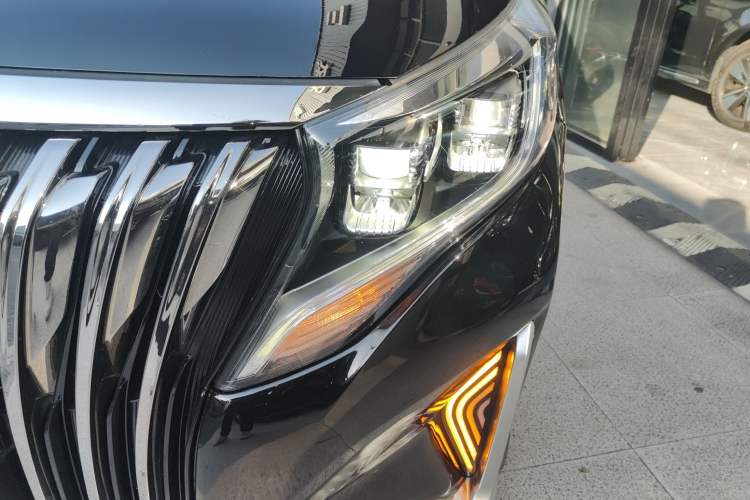 Used GAC Trumpchi M8 2021 Revised Version Lingxiu Series 390T Luxury Edition