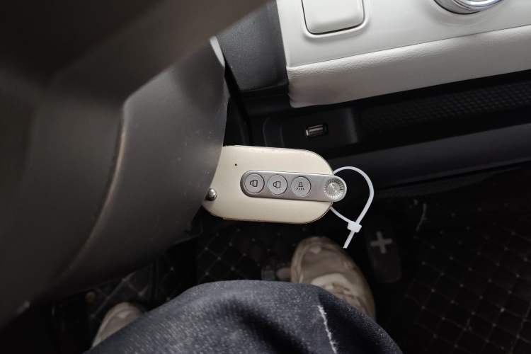 Used Wuling Hongguang MINIEV 2022 Convertible Model
