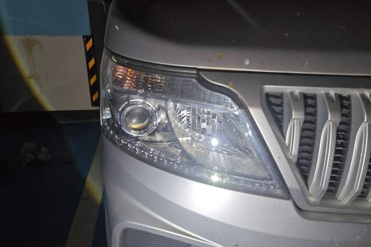 Used Chana Ruixing M60 2023 1.5L GDI Comfort-Class Passenger Vehicle 6/7 Seats
