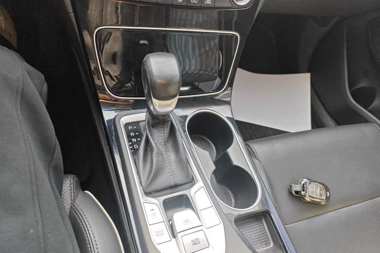 Used Hyundai Tucson 2019 280TGDi Dual-Clutch Two-Wheel Drive Fashion Edition China V Standard
