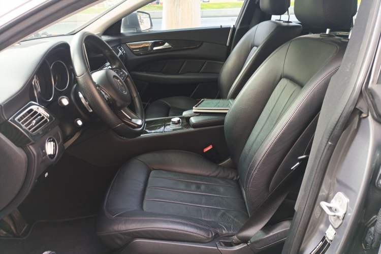 Used Mercedes-Benz CLS 2015 CLS 260
