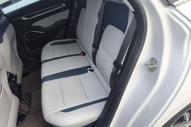 Used Geely Auto Emgrand 2022 4th Generation 1.5L CVT Flagship Model