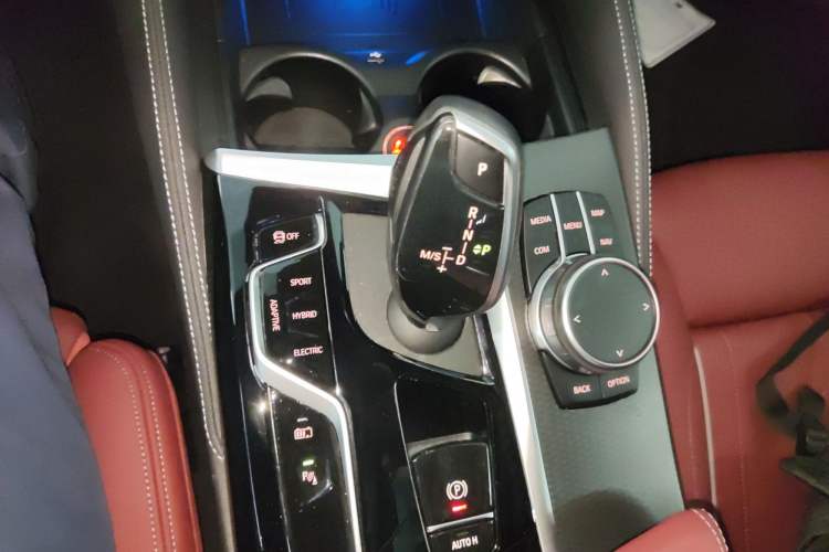 Used BMW 5 Series New Energy 2021 535Le Pioneer Edition M Sport Package
