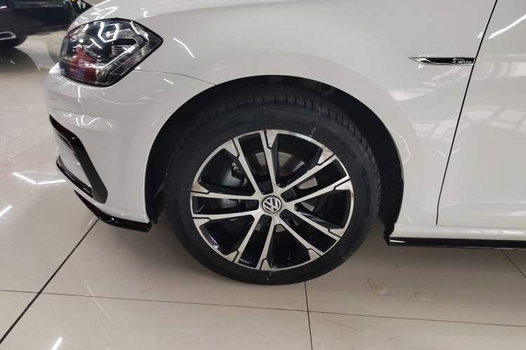 Used Volkswagen Golf 2020 Charming Edition 280TSI DSG R-Line