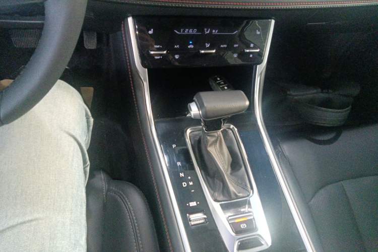 Used Changan CS75 2021 Honor Million Edition 280T DCT Navigation Model
