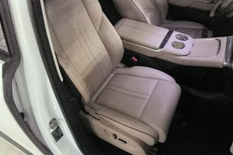 Used XPeng X9 2024 702 Ultra-Long Range Max