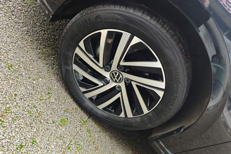 Used Volkswagen Lavida 2023 1.5L Automatic Full-Comfort Edition
