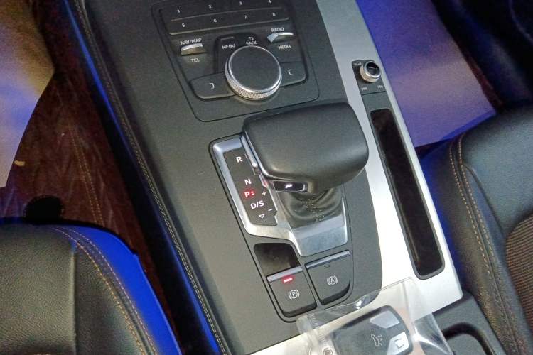 Used Audi Q5L 2020 Revised 40 TFSI Prestige Edition
