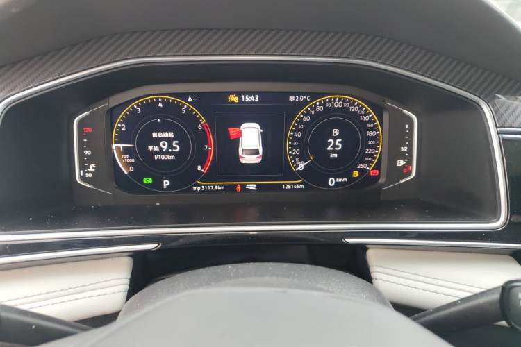 Used Volkswagen Tiguan L 2024 Outstanding Model 330TSI Automatic Two-Wheel Drive R-Line Dragon Glory Edition
