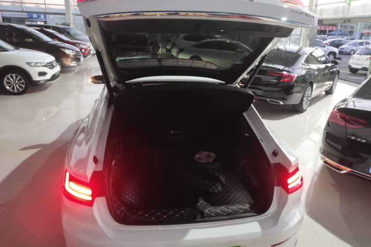 Used Volkswagen FAW-Volkswagen CC 2020 330TSI Glamour Edition China VI Standard
