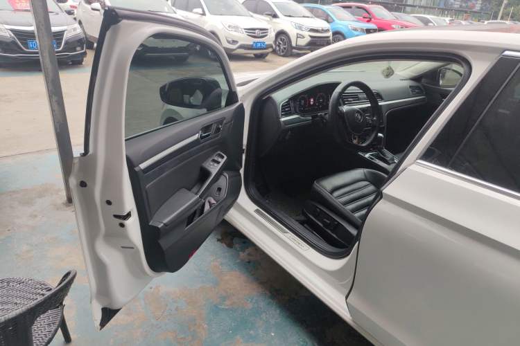 Used Volkswagen Lamando 2019 280TSI DSG Luxury Edition China VI Standard