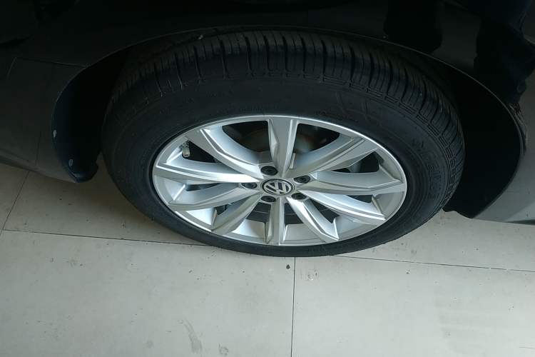 Used Volkswagen Passat 2017 330TSI DSG Luxury Edition
