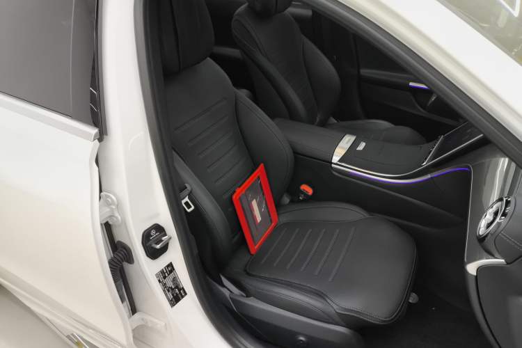 Used Mercedes-Benz C-Class New Energy 2025-Year Facelifted C 350 eL
