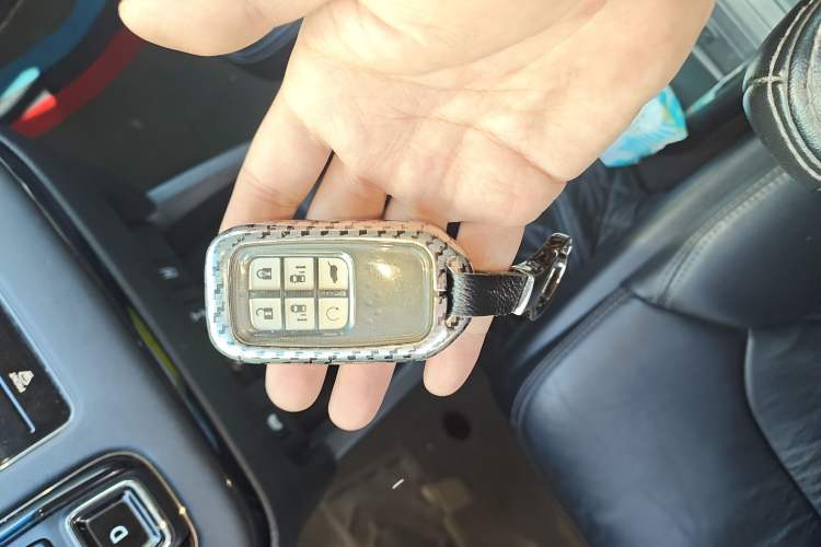 Used Honda Elysion 2022 2.0L eHEV Luxury First Edition
