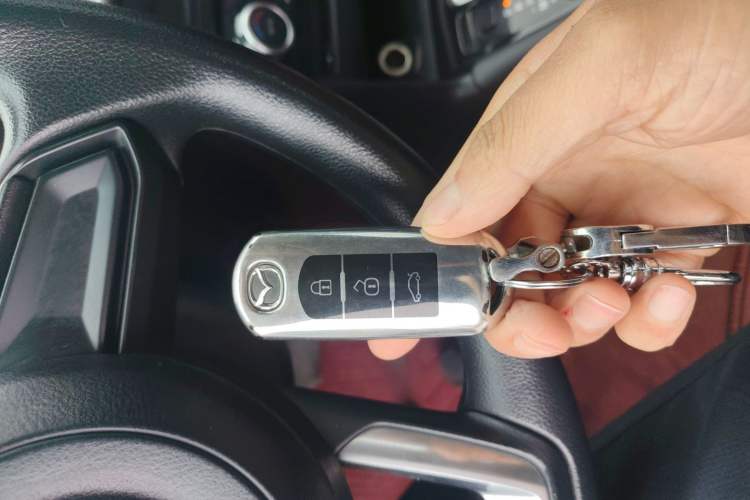 Used Mazda Mazda 3 Axela 2017 Sedan 1.5L Automatic Luxury Model Emission Standard China V