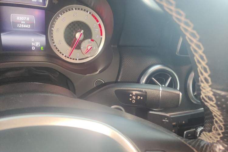 Used Mercedes-Benz A-Class 2015 A 200 Fashion Model
