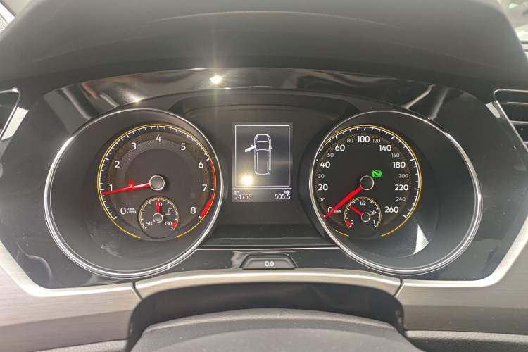 Used Volkswagen Touran 2021 Tiguan L 280TSI DSG Boundary Edition 6-Seater
