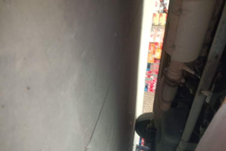 Used Foton Scenic G7 2017 2.0L Long-Wheelbase Commercial Van High Roof 2 Seats 4Q20M
