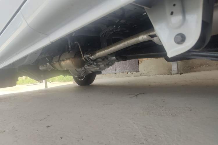 Used Jinbei Hiace X30 2024 1.5L Champion Edition Passenger Vehicle 5/6/7 Seats
