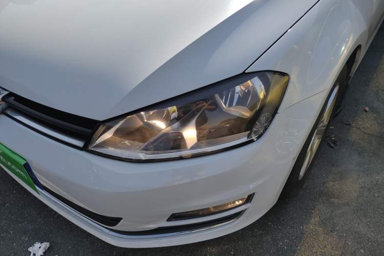 Used Volkswagen Golf 2015 1.6L Automatic Comfort Model
