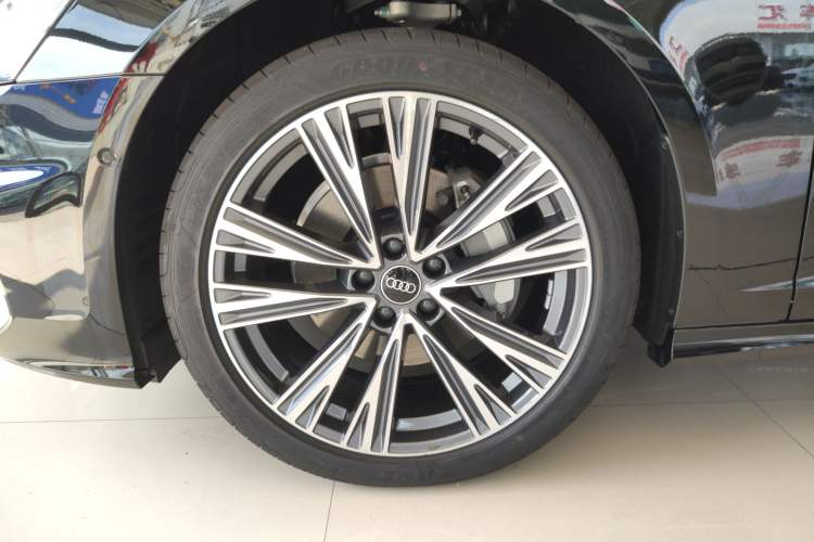 Used Audi A6L 2025 Restyled 45 TFSI quattro Prestige Dynamic Edition