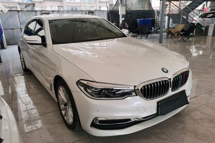 Used BMW 5 Series New Energy 2020 Mileage Upgrade Version 530Le Luxury Package
