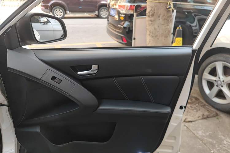 Used Luxgen U6 SUV 2017 1.8T Tech Value Model