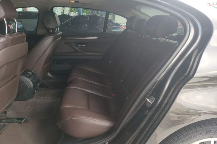 Used BMW 5 Series 2014 525Li Luxury Design Package