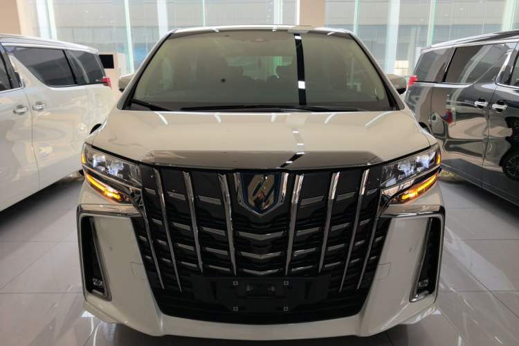 Used Toyota Alphard 2023 Dual-Motor 2.5L Premium Golden Edition