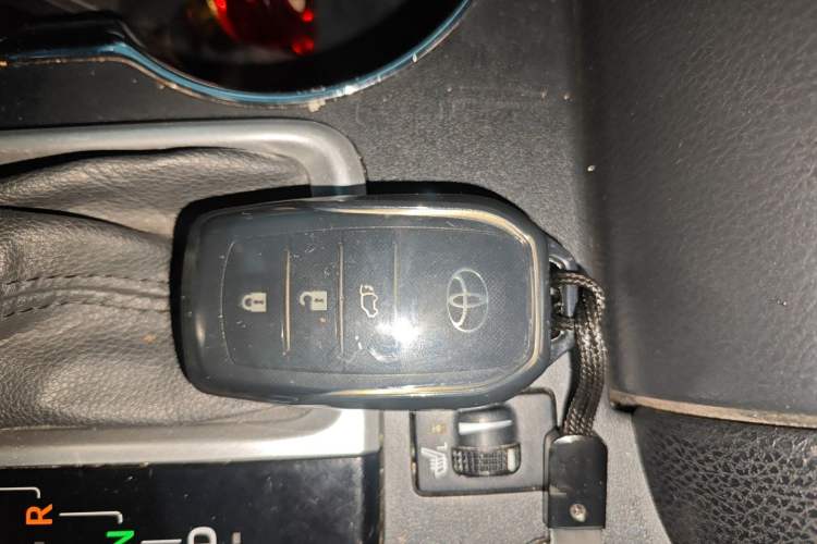 Used Toyota Highlander 2021 2.0T Four-Wheel Drive Prestige Version 7 Seats
