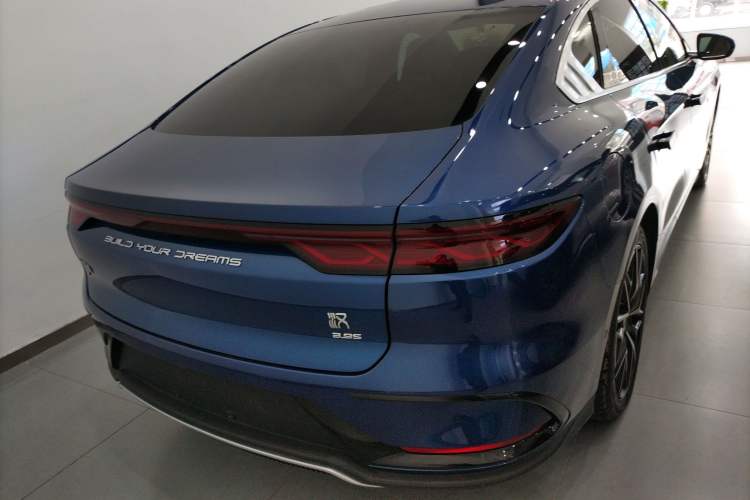 Used BYD Han 2022 EV Genesis Edition 610KM All-Wheel Drive Premium Model