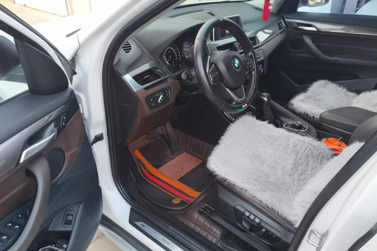 Used BMW X1 2018 sDrive18Li Luxury Model
