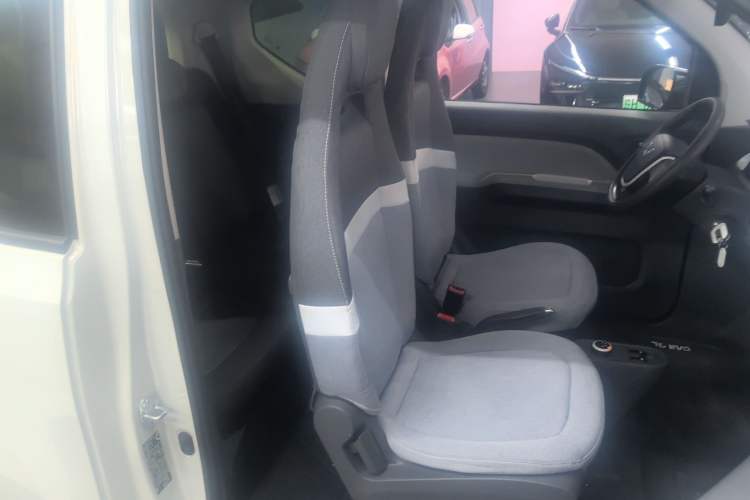 Used Wuling Hongguang MINIEV 2022 Macaron Fashion Edition Lithium-Nickel-Cobalt-Alpha-oxide