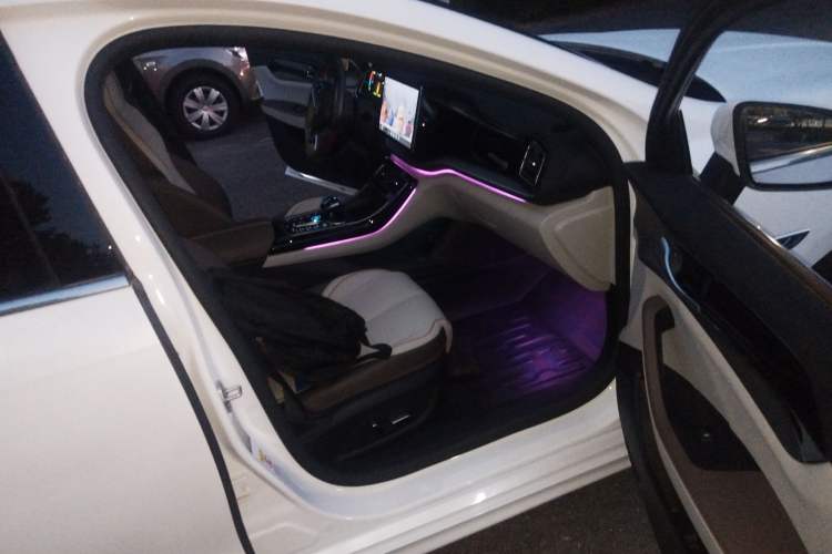 Used BYD Qin PLUS 2023 Champion Edition DM-i 120KM Excellence Model
