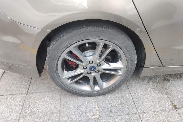 Used Ford Mondeo 2013 2.0L GTDi240 Luxury Sport Model
