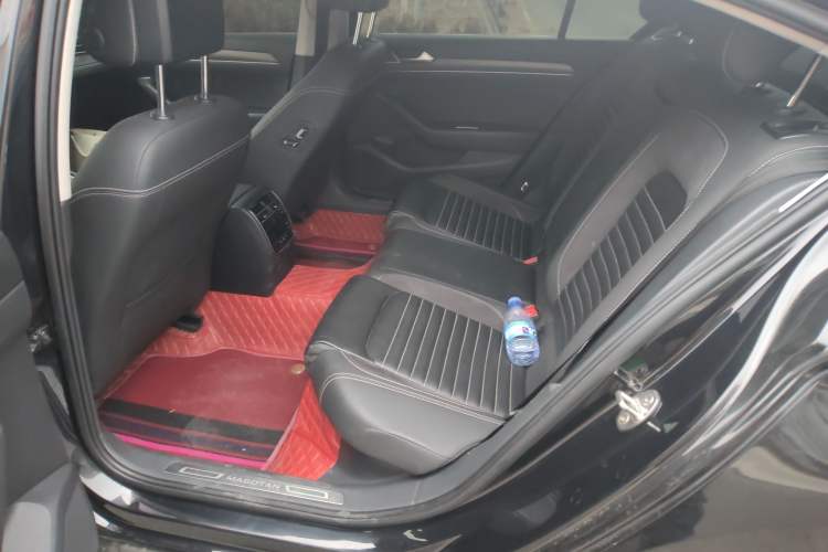 Used Volkswagen Magotan 2020 330TSI DSG Leading Model
