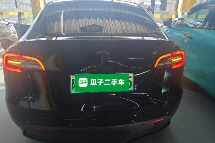 Used Tesla Model Y 2021 Standard Range Rear-Wheel Drive Version